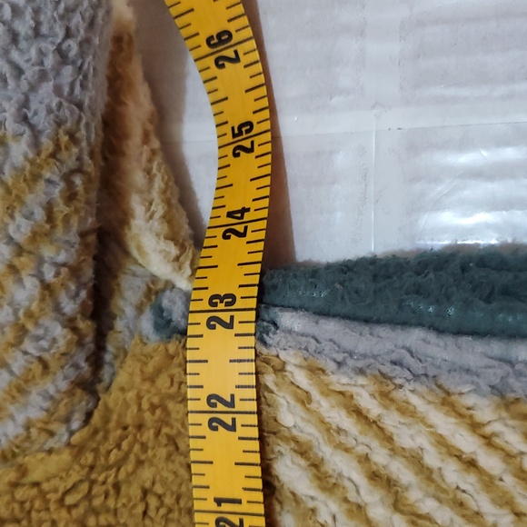 Thread & Supply Multicolor Check Plaid Teddy Jacket Size S - Picture 11 of 11